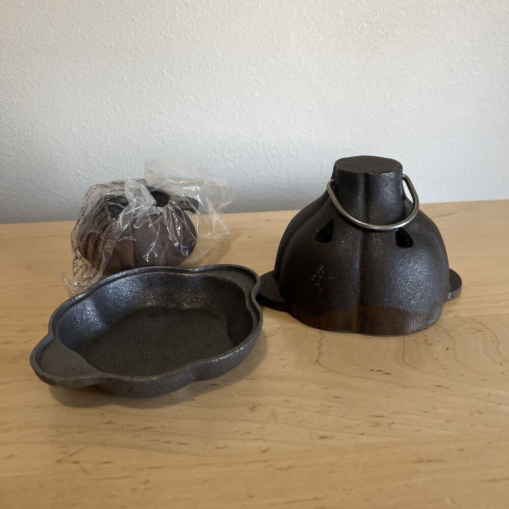 Charcoal Companion Cast Iron Garlic Roaster & Squeezer, Black Manual - Picture 5 of 6